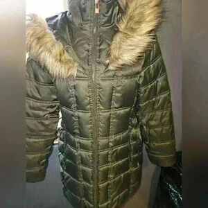 Betsey johnson Womans Coat with Faux Fur Lined Hoodie Size M